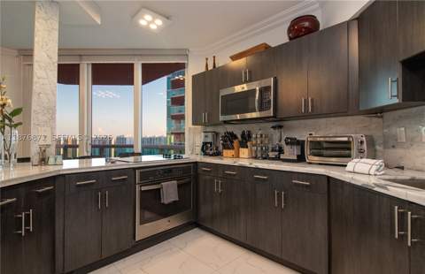 3370 NE 190 St Ph 2909, Aventura FL - photo 8 of 35