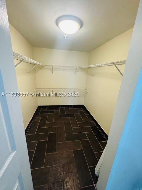 7800 Collins Ave 203, Miami Beach FL - photo 14 of 29