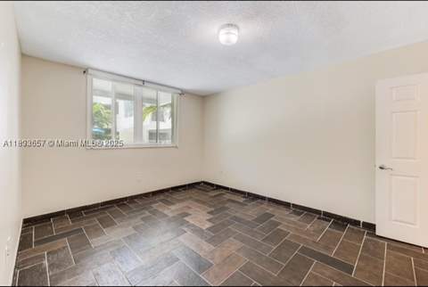 7800 Collins Ave 203, Miami Beach FL - photo 15 of 29