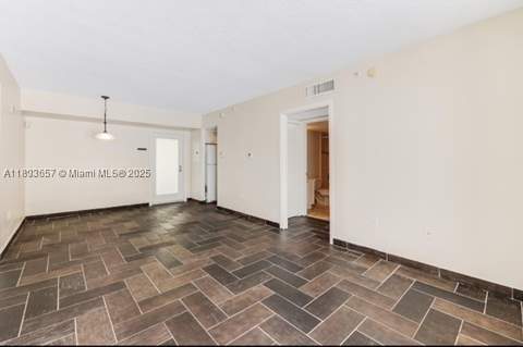 7800 Collins Ave 203, Miami Beach FL - photo 21 of 29