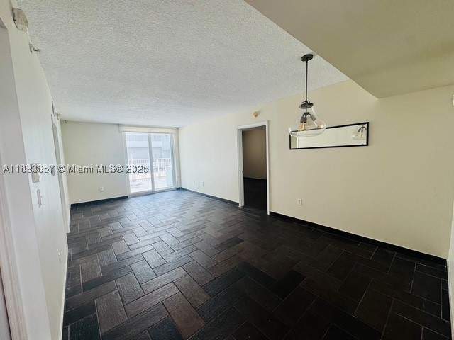 2 bedroom Condominium at 7800 Collins Ave 203, Rond Point Condo, Miami Beach — photo 5