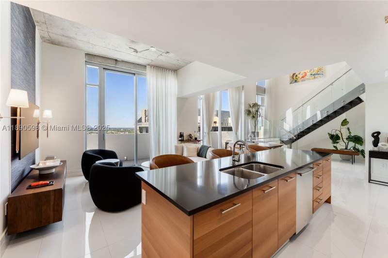 3 bedroom Condominium at 3301 NE 1st Ave Ph7, Four Midtown Miami Condo, Miami — photo 2