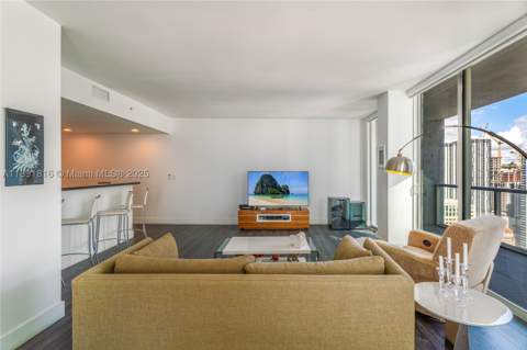 253 NE 2nd St 3203, Miami FL - photo 10 of 29