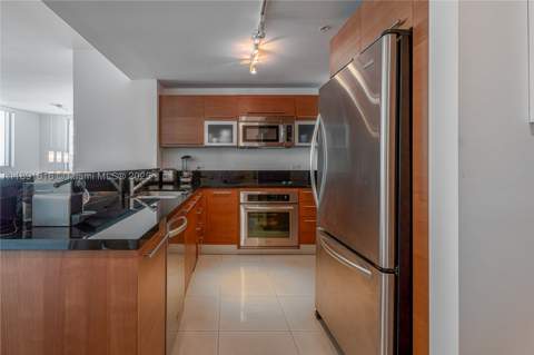 253 NE 2nd St 3203, Miami FL - photo 7 of 29
