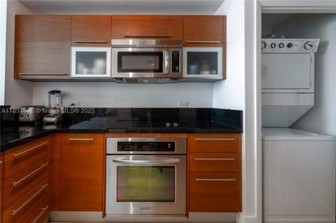 253 NE 2nd St 3203, Miami FL - photo 9 of 29