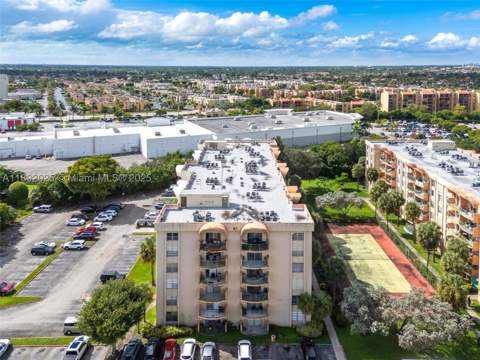 9310 Fontainebleau Blvd 201, Miami FL - photo 24 of 33