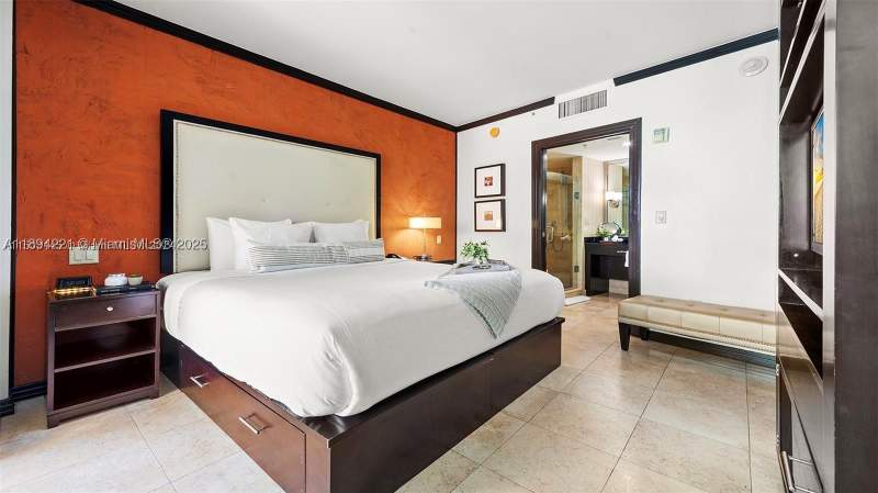 0 bedroom Condominium at 1437 Collins Ave 327, De Soleil S Bch Residenti, Miami Beach — photo 4