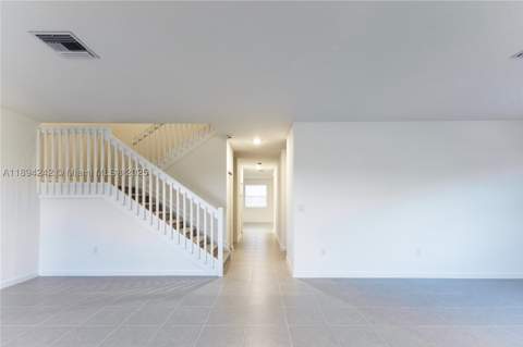 13203 SW 188th Ter, Miami FL - photo 12 of 49