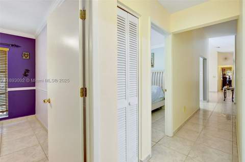 18045 SW 87th Ct, Palmetto Bay FL - photo 18 of 36