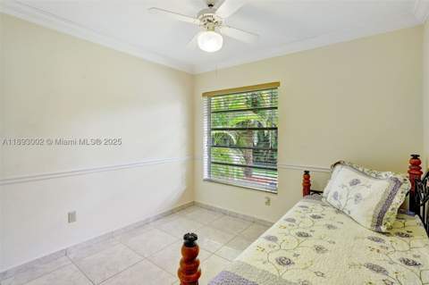 18045 SW 87th Ct, Palmetto Bay FL - photo 22 of 36