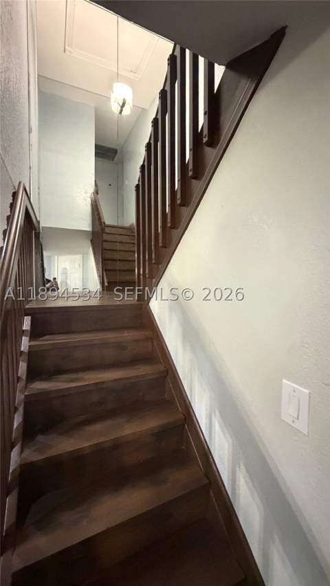 2450 W 67th Pl 13-12, Hialeah FL - photo 12 of 27