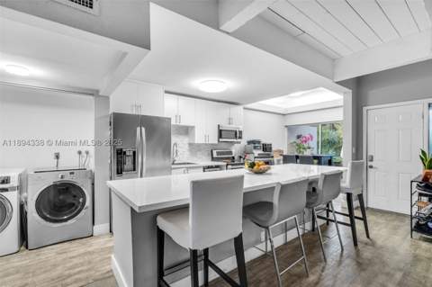 19440 NE 26th Ave 54B, Miami FL - photo 8 of 41