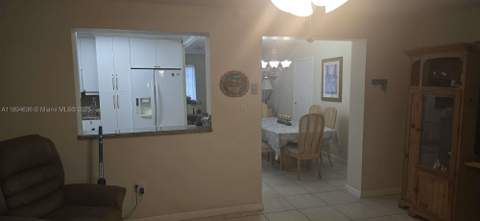 7160 W 10th Ave, Hialeah FL - photo 15 of 45