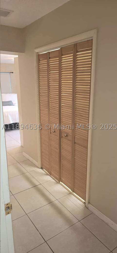 7160 W 10th Ave, Hialeah FL - photo 22 of 45