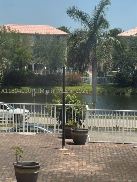 2025 NE 164th St 206, North Miami Beach FL - photo 13 of 14
