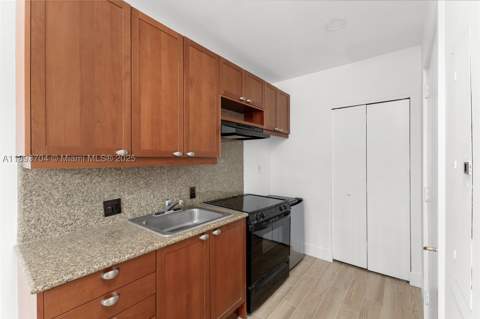 20165 NE 39th Pl 303 & 204, Aventura FL - photo 17 of 24