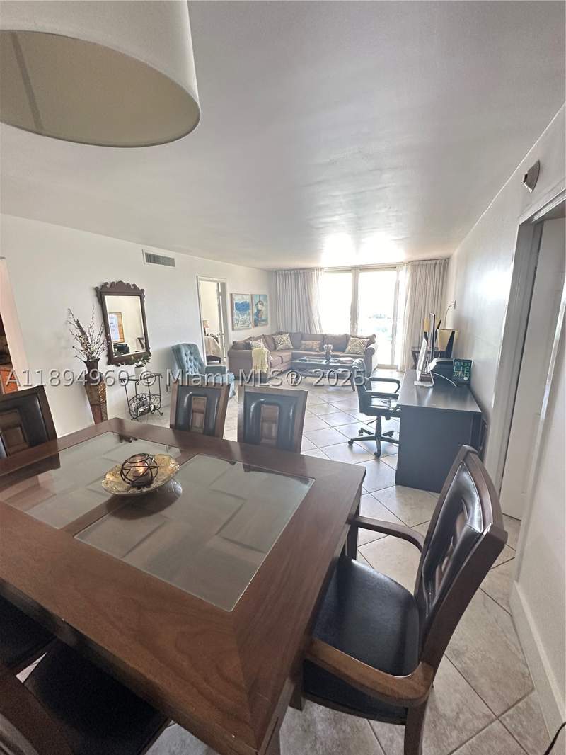 2 bedroom Condominium at 100 Bayview Dr 601, Arlen House East Condo, Sunny Isles Beach — photo 3