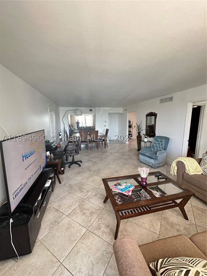 2 bedroom Condominium at 100 Bayview Dr 601, Arlen House East Condo, Sunny Isles Beach — photo 4