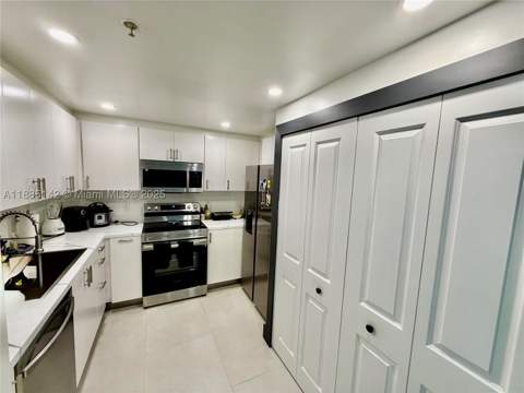 1250 S Miami 1603, Miami FL - photo 16 of 44
