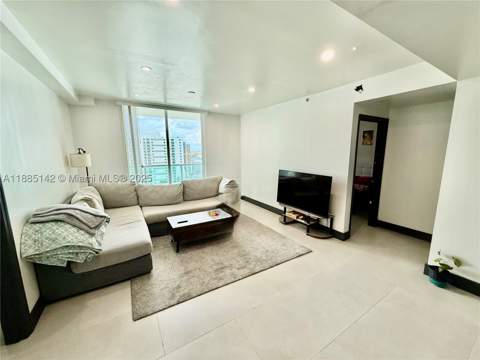 1250 S Miami 1603, Miami FL - photo 23 of 44