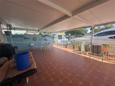 12941 Auralia Rd, North Miami FL - photo 8 of 32