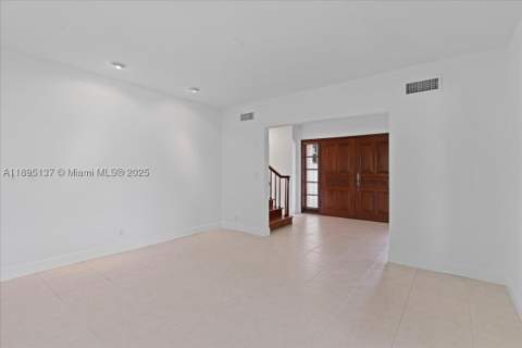 1961 NE 188th St, Miami FL - photo 15 of 49
