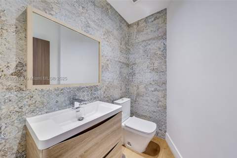 5244 Alton Rd, Miami Beach FL - photo 11 of 26