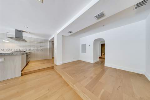 5244 Alton Rd, Miami Beach FL - photo 8 of 26