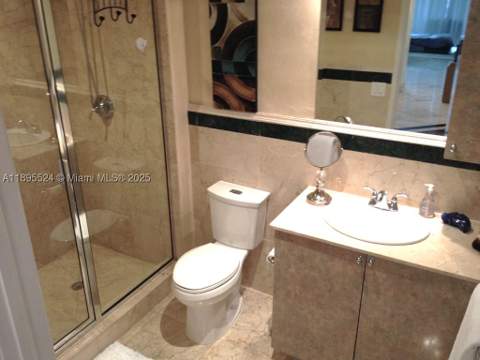 17555 SW Atlantic Blvd Ph2, Sunny Isles Beach FL - photo 11 of 26