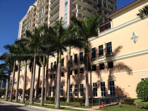 17555 SW Atlantic Blvd Ph2, Sunny Isles Beach FL - photo 21 of 26