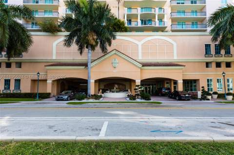 17555 SW Atlantic Blvd Ph2, Sunny Isles Beach FL - photo 24 of 26