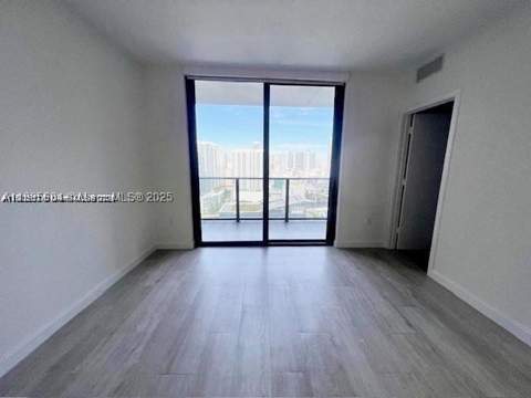 45 SW 9th St 3009, Miami FL - photo 15 of 35