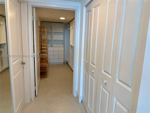400 Sunny Isles Blvd 916, Sunny Isles Beach FL - photo 14 of 27