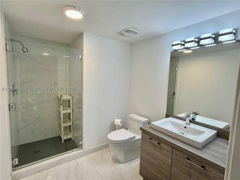400 Sunny Isles Blvd 916, Sunny Isles Beach FL - photo 17 of 27