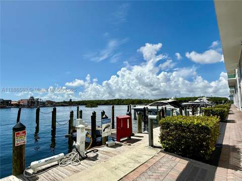 400 Sunny Isles Blvd 916, Sunny Isles Beach FL - photo 22 of 27