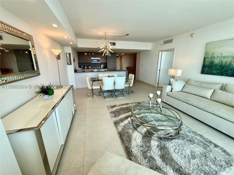 2 bedroom Condominium at 400 Sunny Isles Blvd 916, 400 Sunny Isles Condo Eas, Sunny Isles Beach — photo 5