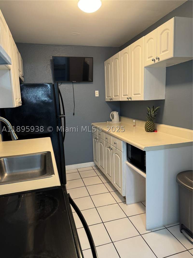 2 bedroom Condominium at 1251 NE 108th St 602, Harbour Pointe Of Miami C, Miami — photo 4