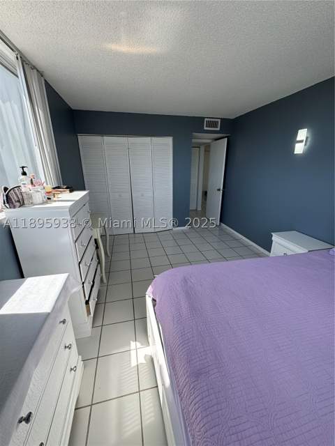 1251 NE 108th St 602, Miami FL - photo 7 of 11