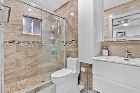 3118 W 71st Pl, Hialeah FL - photo 13 of 28