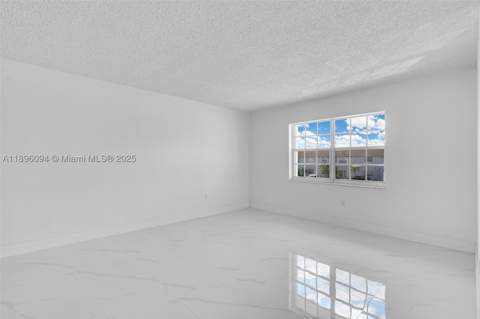 4050 NW 135th St 21-11, Opa Locka FL - photo 8 of 23