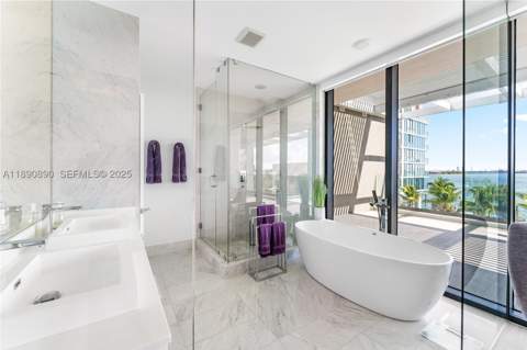 650 NE 32nd St Bh7, Miami FL - photo 13 of 53