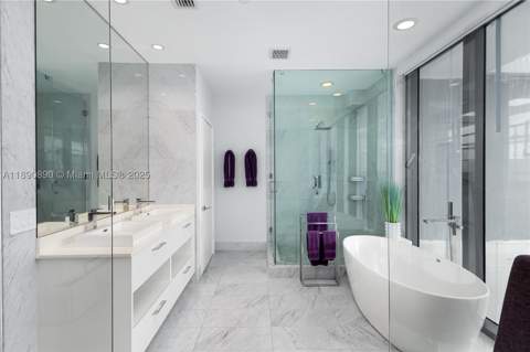 650 NE 32nd St Bh7, Miami FL - photo 15 of 53