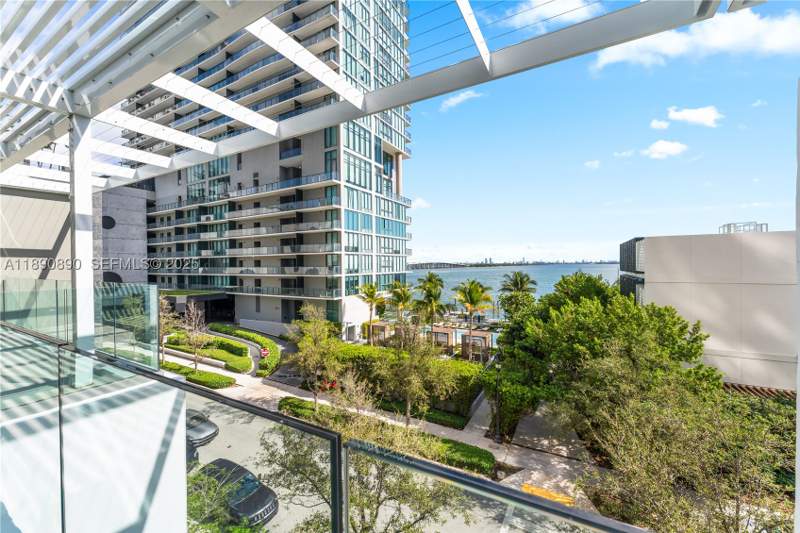 3 bedroom Condominium at 650 NE 32nd St Bh7, Paraiso Bay Condo, Miami — photo 2