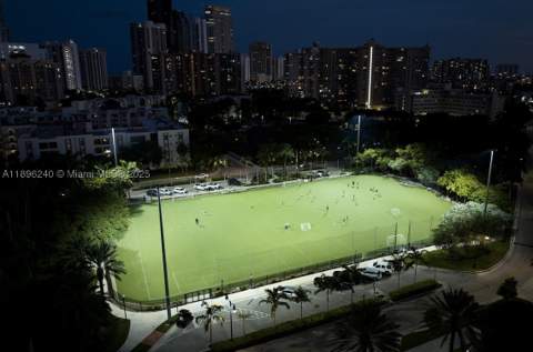 201 178th Dr 426, Sunny Isles Beach FL - photo 20 of 34