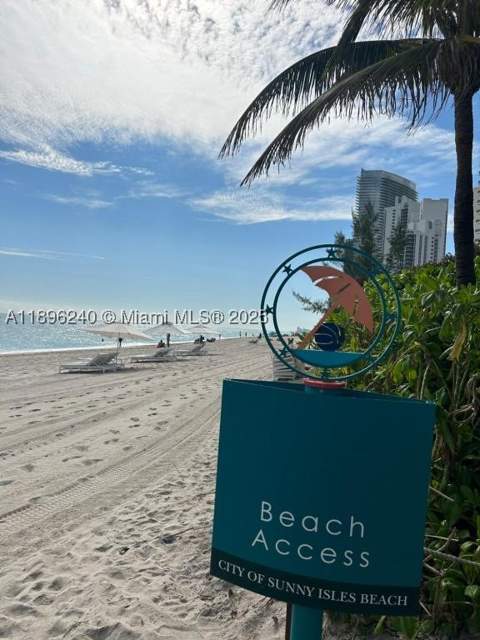 201 178th Dr 426, Sunny Isles Beach FL - photo 22 of 34