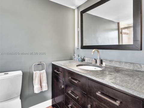 1775 Washington Ave 8B, Miami Beach FL - photo 11 of 22