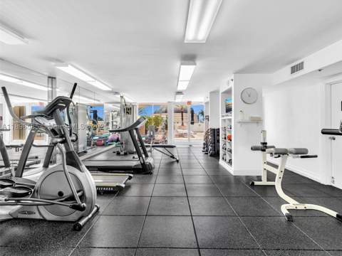 1775 Washington Ave 8B, Miami Beach FL - photo 18 of 22
