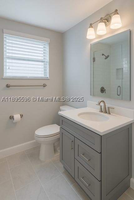 2625 Collins Ave 1507, Miami Beach FL - photo 17 of 19