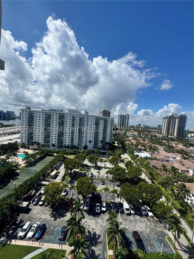 1 bedroom Condominium at 19370 Collins Ave 1520, Ocean Reserve Condo, Sunny Isles Beach — photo 2