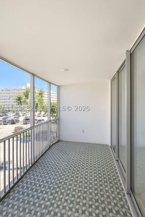 1710 NE 191st St 307-3, Miami FL - photo 13 of 25